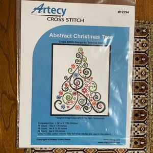 Artery abstract Christmas tree cross stitch pattern only.